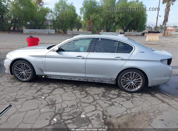 WBAJA9C53KB389430 2019 BMW 5 SERIES Silver Widok wnętrza 360 stopni