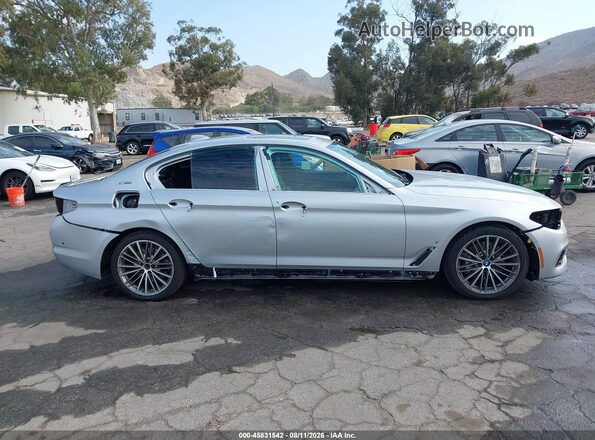 WBAJA9C53KB389430 2019 BMW 5 SERIES Silver Widok wnętrza z tyłu