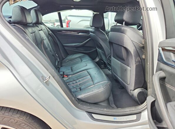WBAJA9C55KB392894 2019 BMW 5 SERIES Silver Հետևի նստատեղերի տեսք