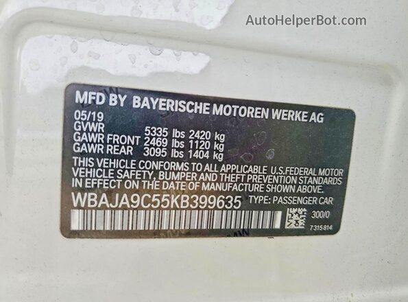 WBAJA9C55KB399635 2019 BMW 5 SERIES White Engine compartment view
