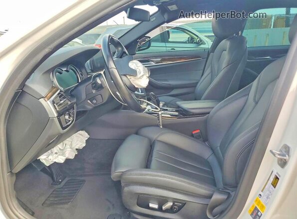WBAJA9C55KB399635 2019 BMW 5 SERIES White Front interior view
