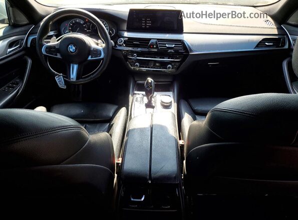 WBAJA9C57JB032668 2018 BMW 5 SERIES White Vista del salpicadero