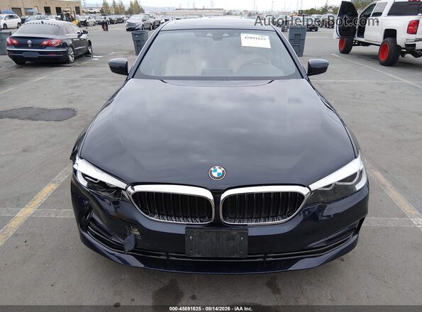 WBAJA9C57KB254354 2019 BMW 5 SERIES Blue ხელსაწყოთა პანელის ხედი