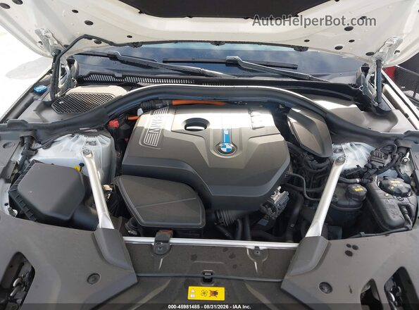 WBAJA9C59JB250031 2018 BMW 5 SERIES Белый Вид сзади