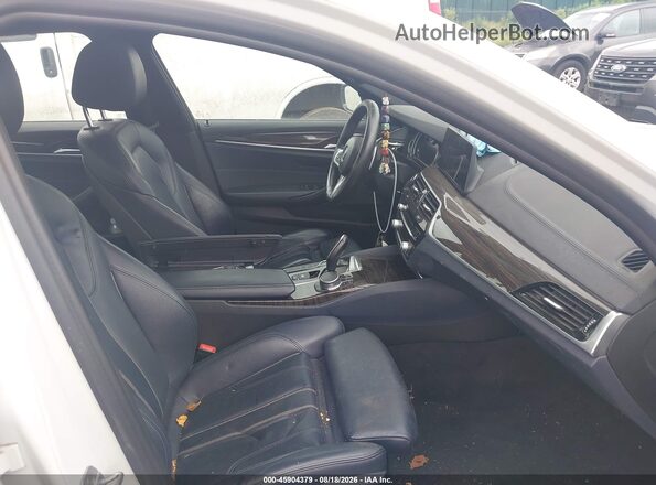 WBAJB1C51JB084103 2018 BMW 5 SERIES White Սալոնի դիմացի տեսք