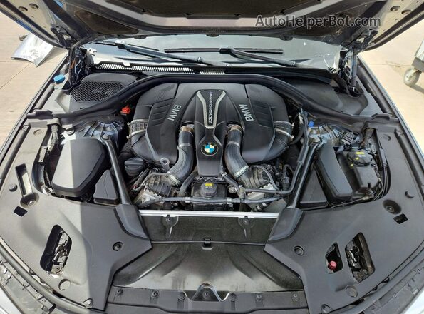 WBAJB9C51JB049205 2018 BMW M5 Gray Սալոնի հետևի տեսք