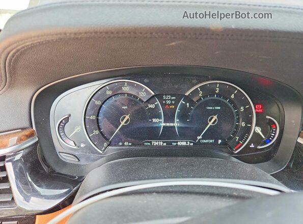 WBAJB9C52JG464424 2018 BMW M5 Black Вид щитка приладів