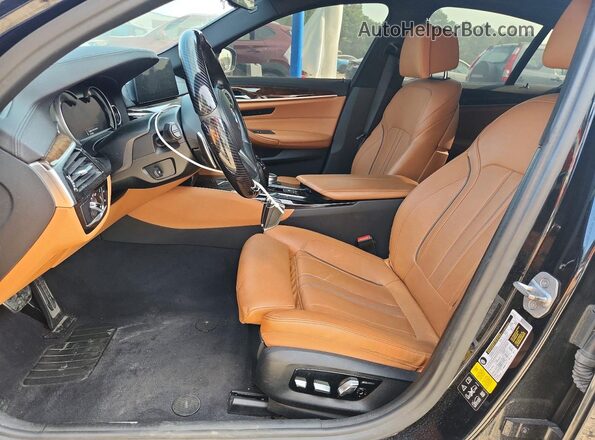 WBAJB9C52JG464424 2018 BMW M5 Black Вид салону спереду
