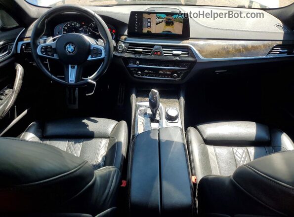 WBAJB9C54JG464456 2018 BMW M5 White Առջևի վահանակի տեսք