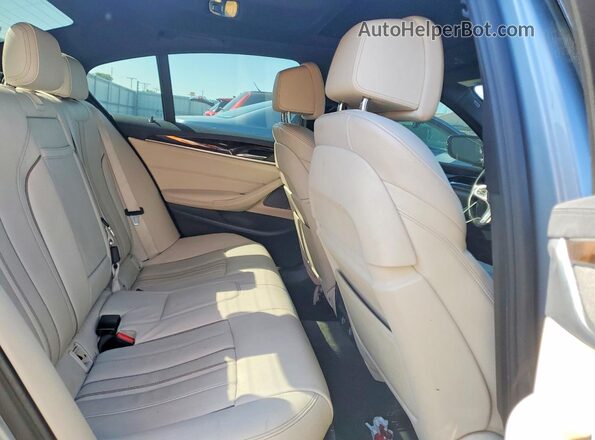 WBAJB9C5XJB035853 2018 BMW M5 Gray უკანა სავარძლების ხედი