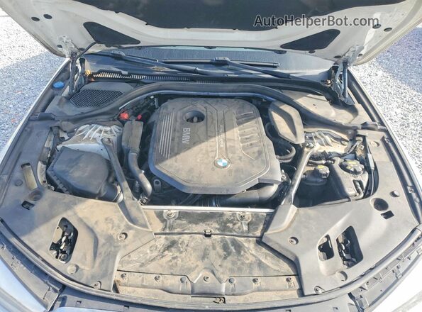 WBAJE5C53JG918003 2018 BMW 5 SERIES White Widok wnętrza z tyłu
