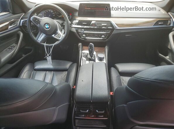 WBAJE5C56JWA96533 2018 BMW 5 SERIES Gray Dashboard view