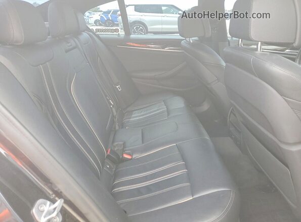 WBAJE5C56JWA96533 2018 BMW 5 SERIES Gray Rear seats view