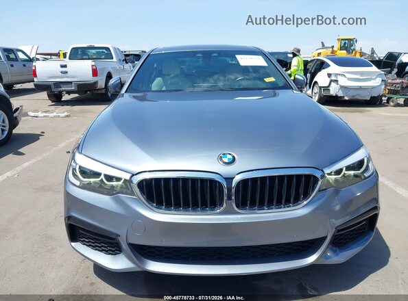 WBAJE5C56KWW26563 2019 BMW 5 SERIES Silver Սարքավորումների վահանակի տեսք