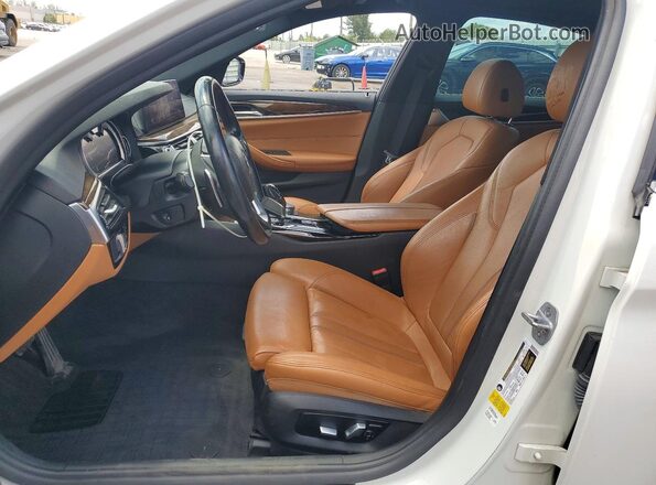 WBAJE5C59KWW11734 2019 BMW 5 SERIES White Vista interior delantera