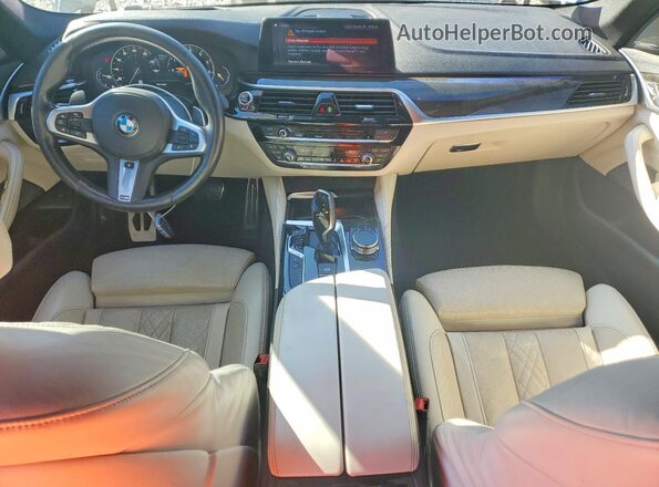 WBAJE7C30HG888463 2017 BMW 5 SERIES Black Առջևի վահանակի տեսք