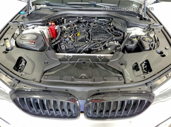 WBAJE7C34HG887932 2017 BMW 5 SERIES Белый Вид задней части салона