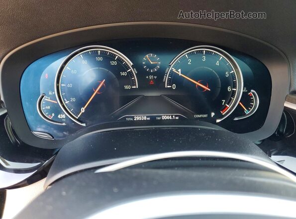 WBAJE7C3XHG887501 2017 BMW 5 SERIES Black Սարքավորումների վահանակի տեսք