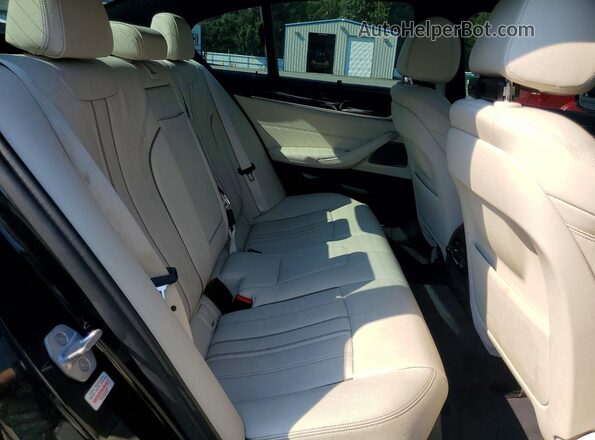 WBAJE7C3XHG887501 2017 BMW 5 SERIES Black Հետևի նստատեղերի տեսք