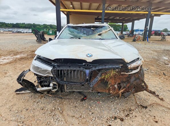 WBAJE7C3XHG889412 2017 BMW 5 SERIES White Front view