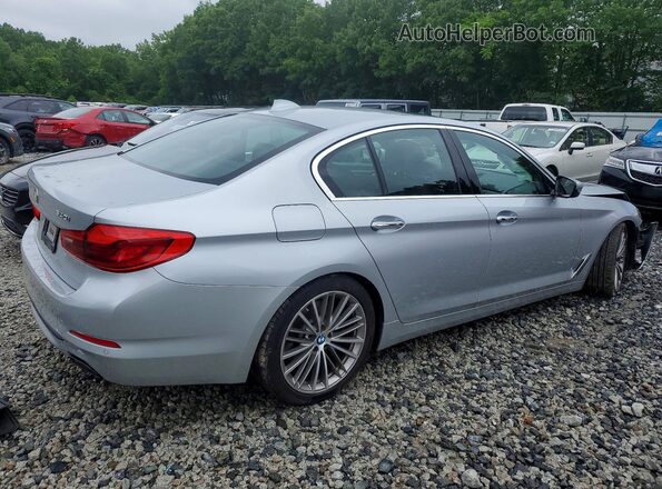 WBAJE7C52JWC55267 2018 BMW 5 SERIES Silver Trasero derecho