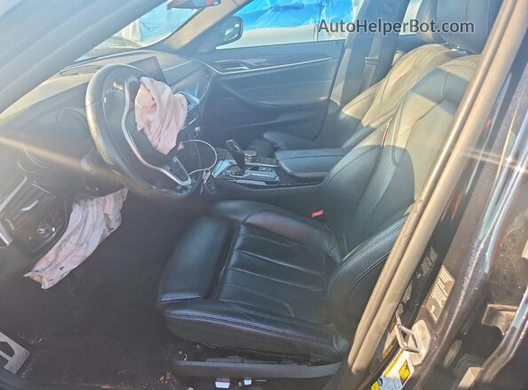 WBAJE7C54KWW07540 2019 BMW 5 SERIES Black წინა სალონის ხედი