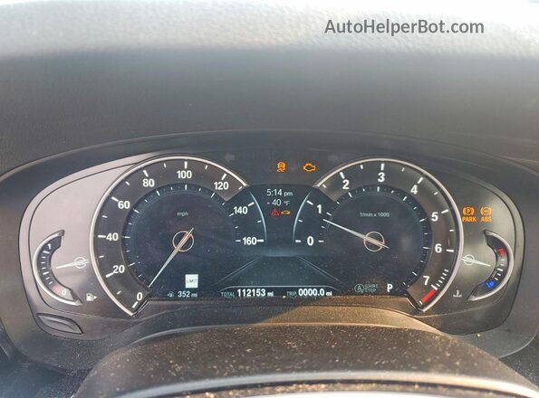WBAJE7C5XKWW44060 2019 BMW 5 SERIES Gray Սարքավորումների վահանակի տեսք