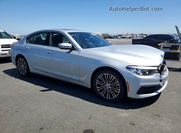 WBAJR3C07LWW61577 2020 BMW 5 SERIES Серебряный Передняя правая четверть