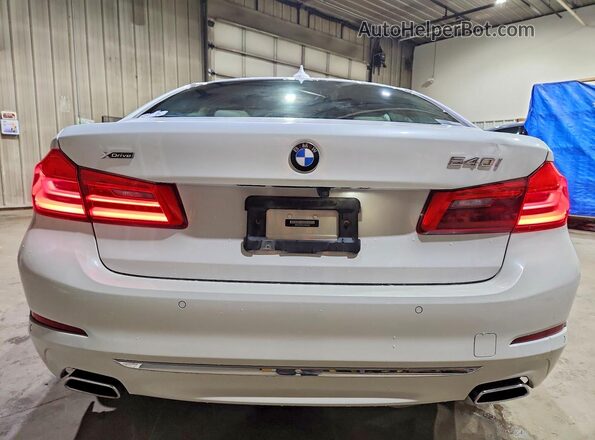 WBAJS3C0XLWW82525 2020 BMW 5 SERIES Белый Вид сзади