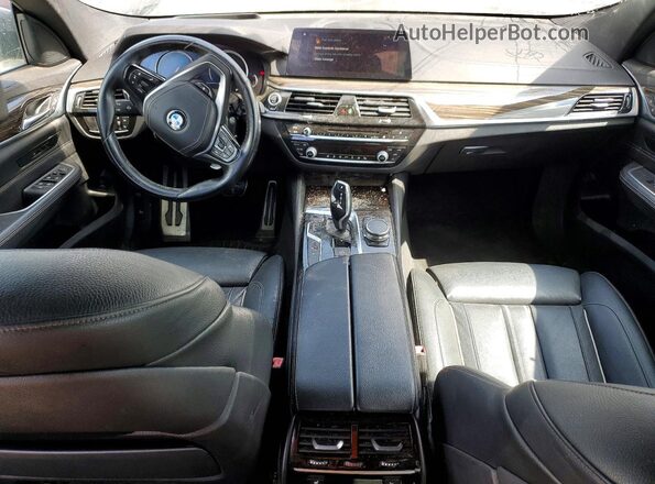 WBAJV6C50JBK07099 2018 BMW 6 SERIES Black Widok deski rozdzielczej