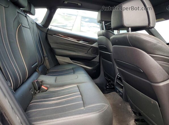 WBAJV6C50JBK07099 2018 BMW 6 SERIES Black Widok tylnych siedzeń