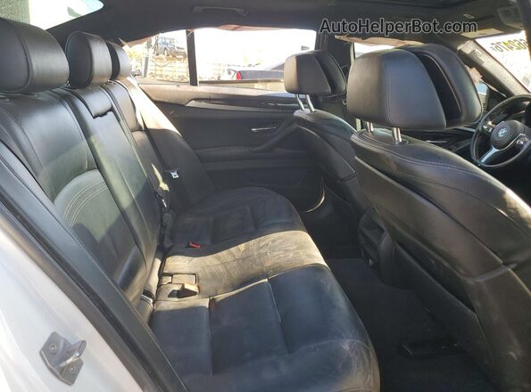 WBAKN9C57GD961698 2016 BMW 5 SERIES White Vista de los asientos traseros