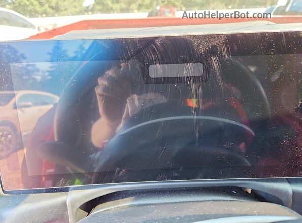 WBS33AY04RFS05466 2024 BMW M3 Красный Вид щитка приборов