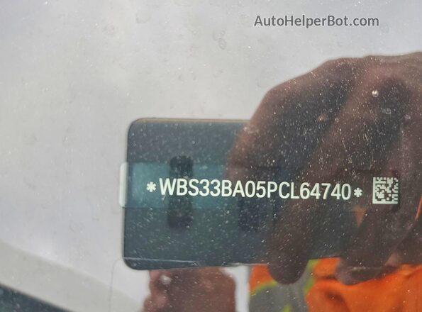 WBS33BA05PCL64740 2023 BMW M4 White Вид підкапотного простору