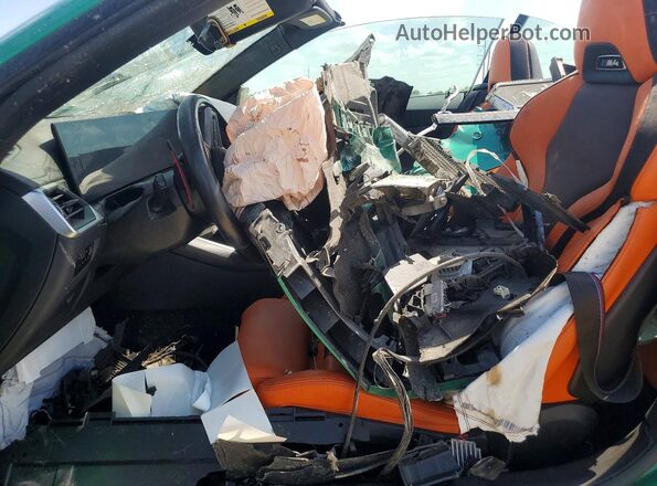 WBS33BA06RCP30112 2024 BMW M4 Green Вид салону спереду