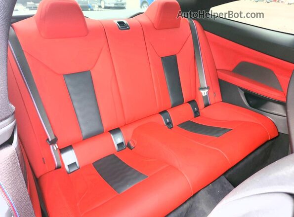 WBS33HK08SCU40784 2025 BMW M4 Gray Вид задніх сидінь