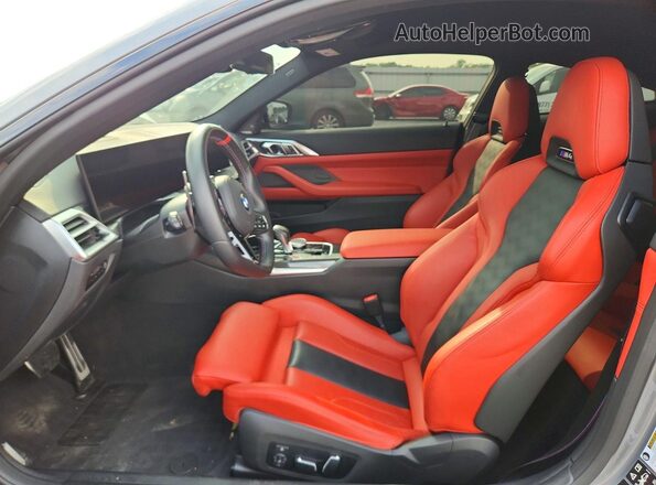 WBS33HK08SCU40784 2025 BMW M4 Gray Вид салону спереду