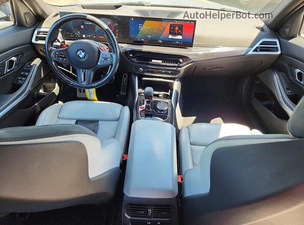 WBS43AY01RFS41331 2024 BMW M3 Silver Vista del salpicadero
