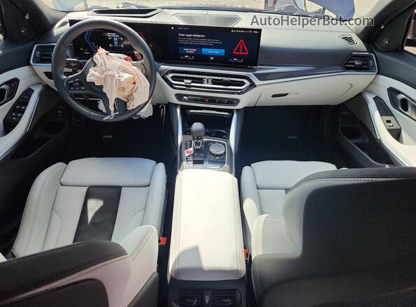 WBS43AY05PFP72772 2023 BMW M3 Черный Панорамный вид салона 360°