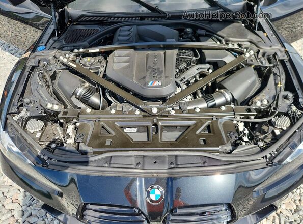 WBS43AZ00RCN70425 2024 BMW M4 Black Widok wnętrza z tyłu