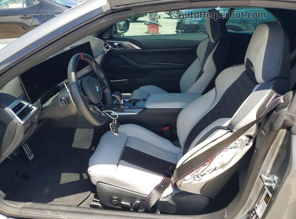 WBS43BA00TCV33478 2026 BMW M4 Gray Front interior view