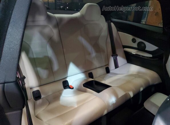 WBS4Y9C08LFH98786 2020 BMW M4 Blue Հետևի նստատեղերի տեսք