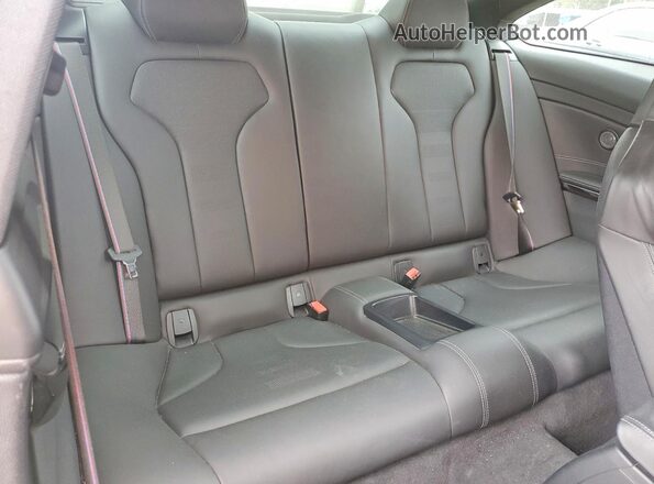 WBS4Y9C52JAC87578 2018 BMW M4 Blue Widok tylnych siedzeń