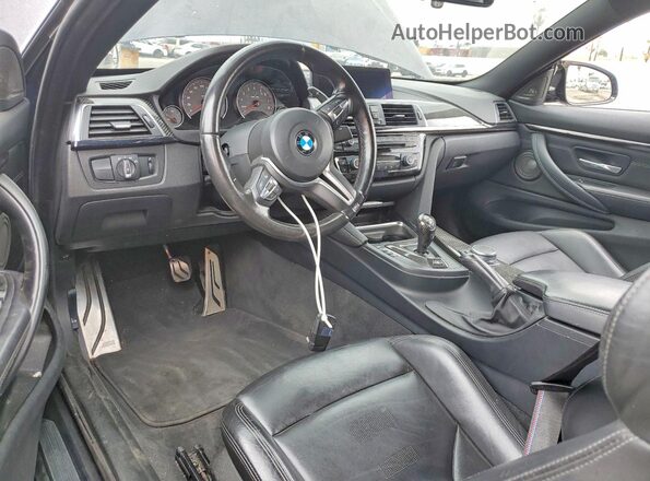 WBS4Y9C52JAC87578 2018 BMW M4 Blue Widok deski rozdzielczej