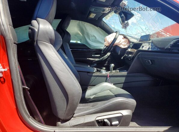WBS4Y9C53JAC86214 2018 BMW M4 Red Вид салону спереду