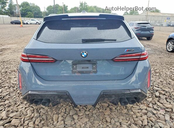WBS83GV07TCX50180 2026 BMW M5 Серый Вид сзади
