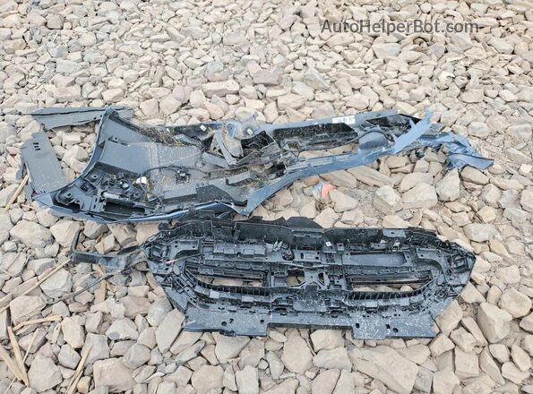 WBS83GV07TCX50180 2026 BMW M5 Серый Вид подкапотного пространства