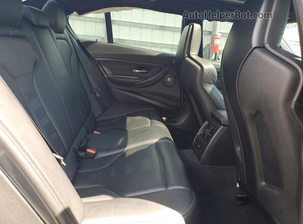 WBS8M9C50J5J80175 2018 BMW M3 Charcoal Widok tylnych siedzeń