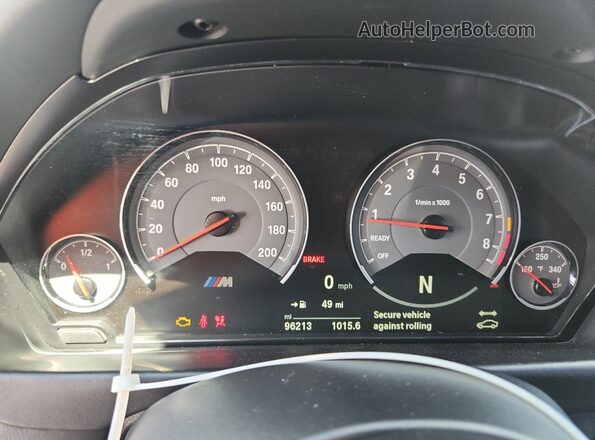 WBS8M9C5XG5E68622 2016 BMW M3 Black Instrument cluster view