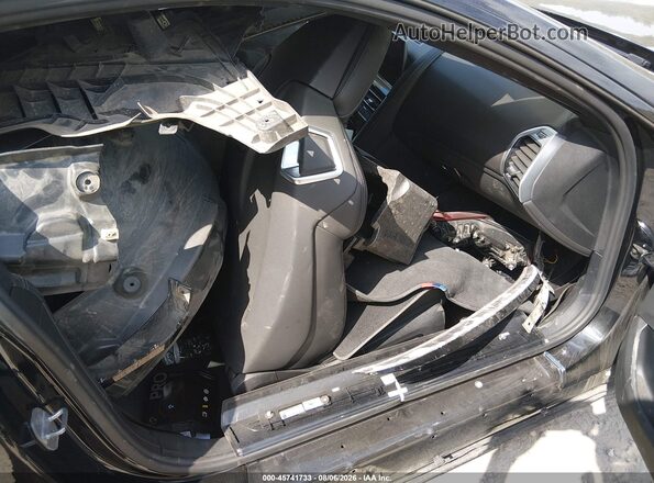 WBSAE0C08LCD36723 2020 BMW M8 Black Вид салону спереду